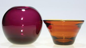 2 Labino vases:5"plum, '73; 3 1/4"amber, '69: Two signed Labino vases: 1)Plum red globe rising 5 1/4 inches, the engraved date of 1-1973. 2)Flaring 3 1/4 inch in honey amber with vertical ribs and 1969 engraved date. Both are in excellent conditi