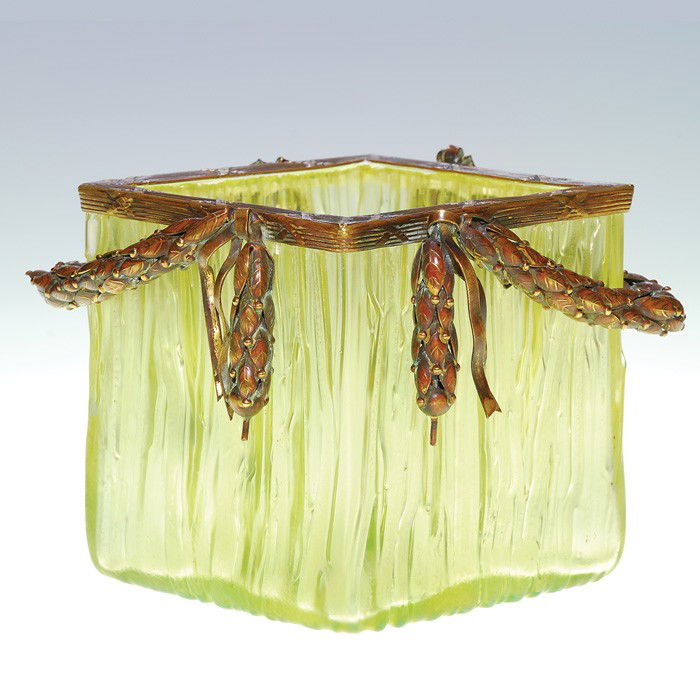 Loetz "Empire" vase, metal garlands at rim, 3 1/2": Loetz "Empire" vase adorned with metal garlands of laurel leaves and berries elegantly draped over a pretty chartreuse body, the surface is nicely crinkled comparable to fine cloth. Height 3 1/2 inche