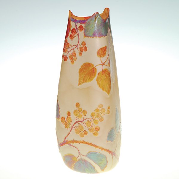 Legras, SD cameo vase, raspberries, fall color: Good Legras & Cie, Saint Denis cameo vase with a neatly tugged rim. The triangular form simulating carnelian, a semiprecious mineral is beautifully decorated with life size foliage on prickly stems bo