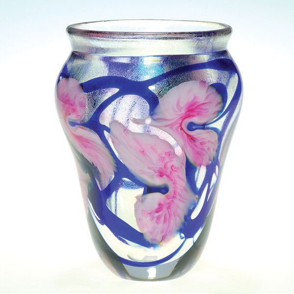 John Lotton vase, pink leaves, cobalt vines, 6”: Good John Lotton vase created from verre di soie glass upon which the talented artist placed spattered pink and white foliage clinging onto meandering cobalt vines. Height 6 inches. The signature of t
