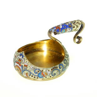 Fabergé Russian cloisonné kovsh, 1 1/2”X3”, Czar: Several of lots 504 through 527 are part of a group of Russian items consigned by a prominent Cincinnati family. All may have been purchased from the Armand Hammer Sale of Imperial Russian items held