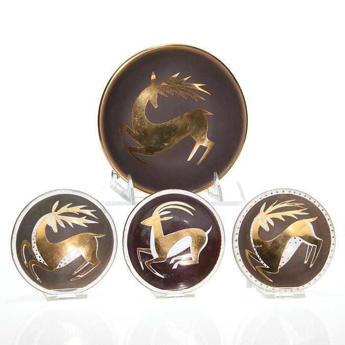 4 Waylande Gregory trays, deer, 4 1/8 + 6 1/4”: Four Waylande Gregory trays with deer decoration in the bowl. One is signed “Waylande Gregory.” The three smaller trays are 4 1/8 inches in diameter while the larger tray is 6 1/4 inches in diamet