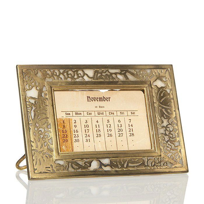 Tiffany dore Grape Leaf calendar holder, 4", #941 (1 of 1)