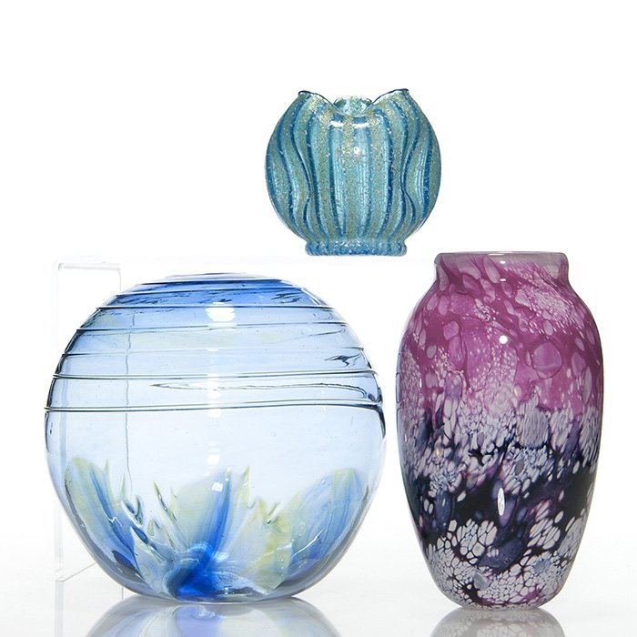 3 vases: Peter Bramhall, Robert Eickholt, Dugan: Three vases, two are Studio. 1) Signed Peter Bramhall cobalt blue global vase with threading and applied prunts. Dated 7/24/80. Measures 8 inches by 9 inches wide. 2) Signed Robert Eickholt, 1990 vase