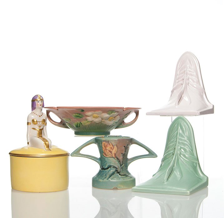5 Roseville & Fulper, 2 Velmoss, Magnolia, Powder jar (1 of 5)