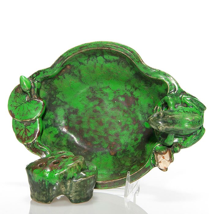 Weller Coppertone frog bowl with rock and frog, 3, (1 of 2)