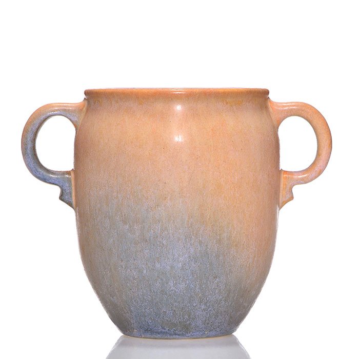 Roseville Earlam vase, shape 518-6", tan blue,6: Roseville Earlam vase, shape 518-6", in tan and blue. Marked on the bottom with the shape number in orange crayon. Excellent original condition. Height is 6 1/4 inches.