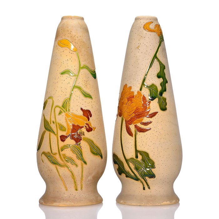2 Roseville Woodland vases, 8 3/4" (1 of 2)
