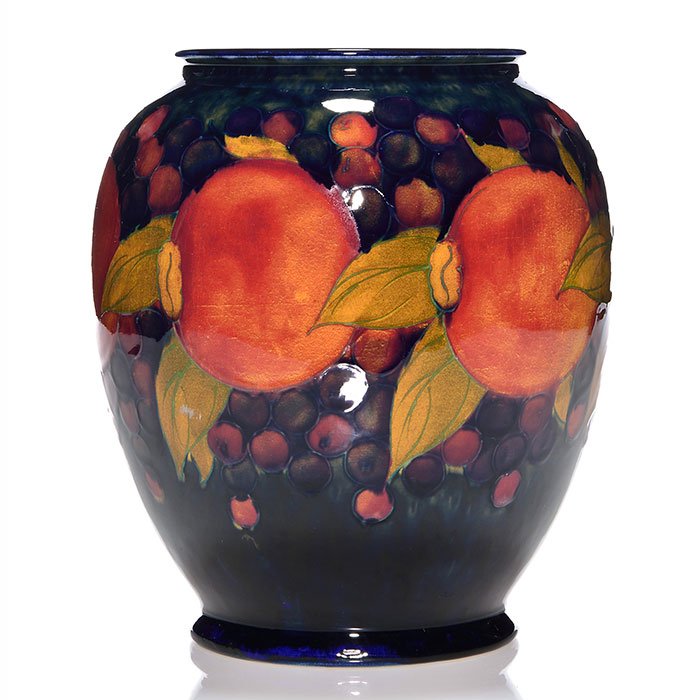Moorcroft Pomegranate vase, 7 7/8" (1 of 1)