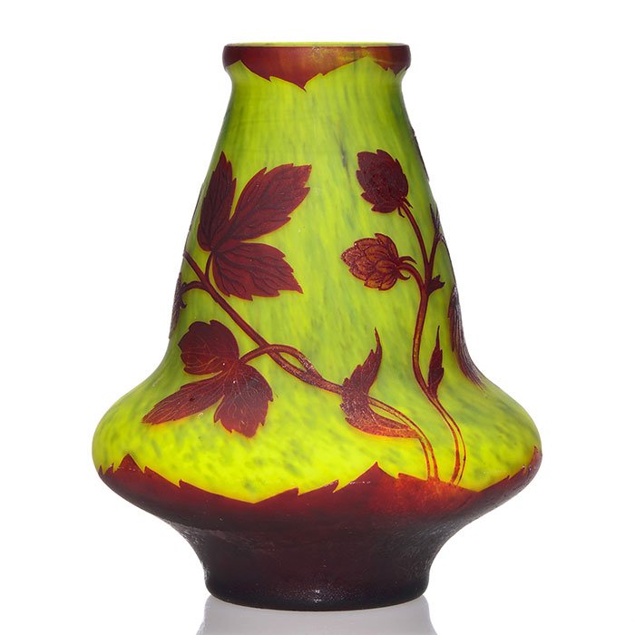 Richard cameo vase, hops, 5 1/4", signed (1 of 1)