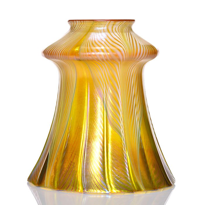 Quezal shade, white feather drape, gold, 5 1/4" sig (1 of 1)