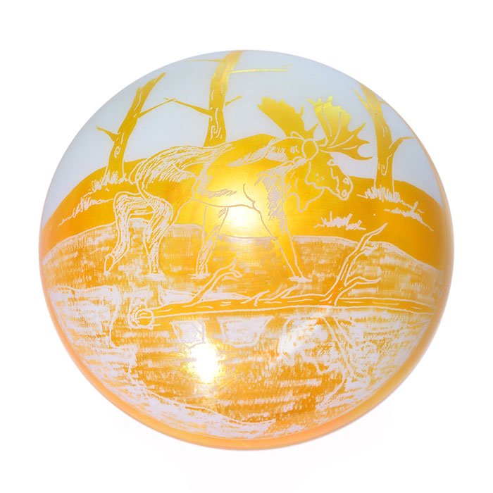 Large Orient & Flume Moose paperweight, 4 1/2"dia (1 of 1)