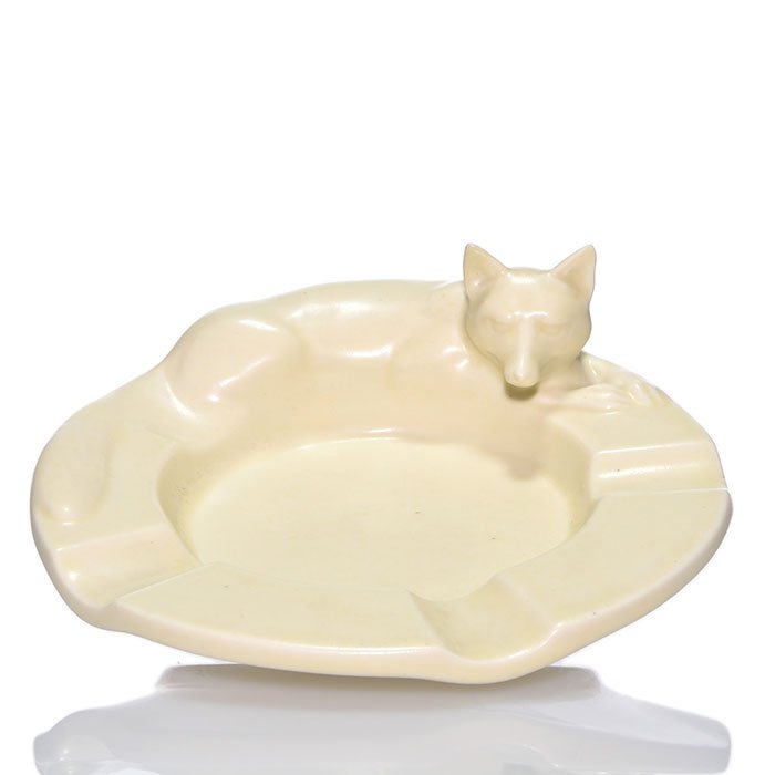 Rookwood Fox ashtray, 1937, 2647, 2 3/8 x 6 1/2" (1 of 1)