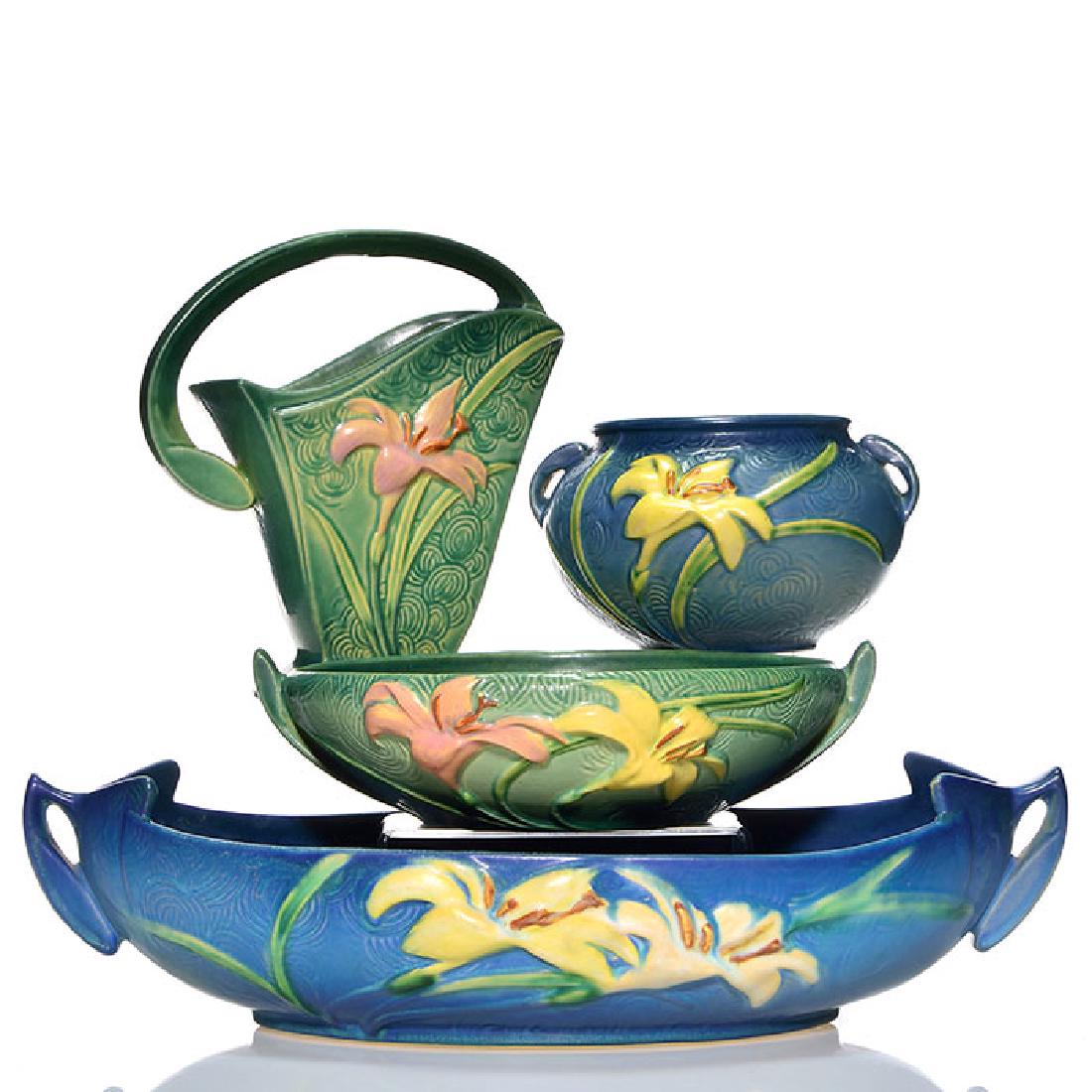 4 Roseville Zephyr Lily, 394-8, 479-14, 671-4, 474-8 (1 of 1)