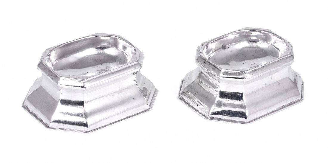 A PAIR OF GEORGE II SILVER TRENCHER SALTS, JAMES S: A PAIR OF GEORGE II SILVER TRENCHER SALTS, JAMES SMITH, LONDON, 1736 waisted elongated octagonal 7.5cm wide, 84gr (2oz) (2)