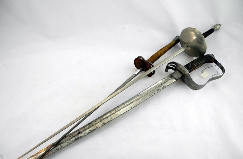 3 cutting and stabbing weapons swords, sabers and: 3 cutting and stabbing weapons swords, sabers and German Women's Foil, approximately 77.5 cm to 105 cm, up to 1880 1890 3 Hieb- und Stichwaffen Degen, Säbel und deutsches Damenflorett, ca. 77,5 cm bi