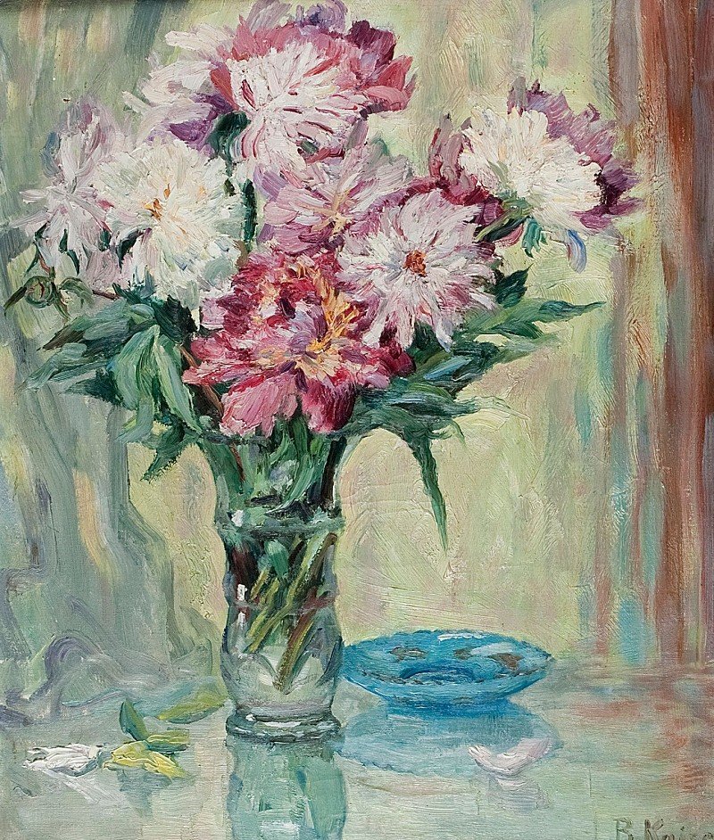 KAISER, Berta (Kitzingen 1875-1962 ibid), "Peonies in G: KAISER, Berta (Kitzingen 1875-1962 ibid), "Peonies in Glass Vase with Plate", oil on canvas, impasto painting, ornate frame, signed lower right. B.Kaiser, top left minimal damage to the paint layer, o
