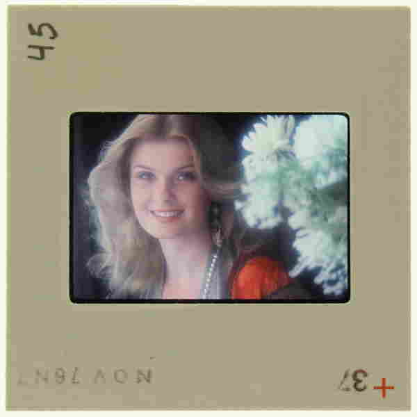 Jolanta Von Zmuda 1976 35mm By Guccione - Jan 27, 2016 | bfa Auction in NJ