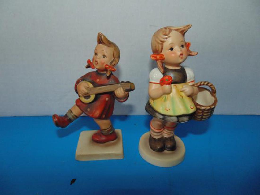 Full Bee Hummel #89  Happiness & To Market (1 of 1)