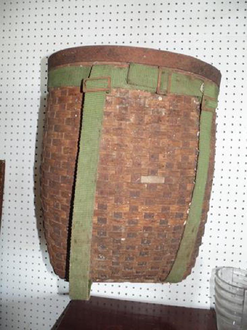Vintage Adirondack Back Pack Basket (1 of 2)