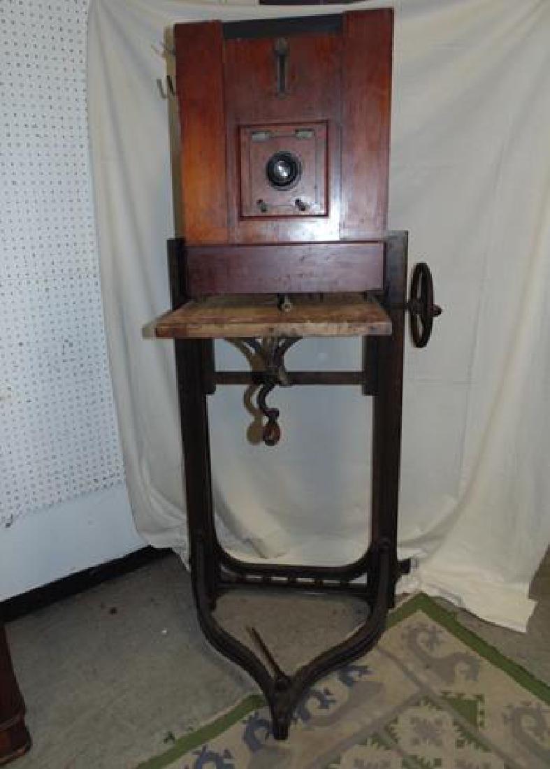 Levy Process Co. Wood Camera (1 of 6)