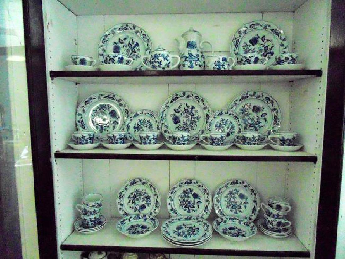 Blue Danube China Set (1 of 3)