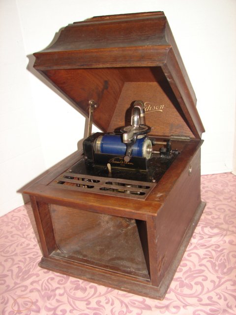 Edison Cylinder Phonograph: Edison case in as is condition. Veneer on top is gone, veneer on sides is peeling. See photos.