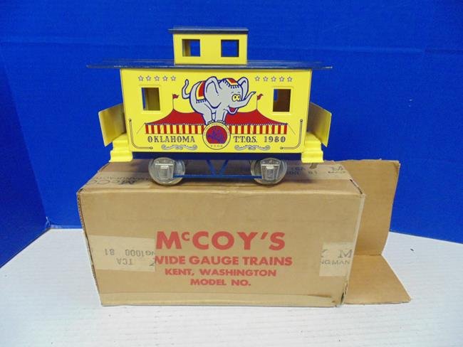 McCoy's Wide Gauge Train Oklahoma T.T.O.S.: McCoy's Train from Kent Washington Wide Guage. 1980 Circus Car Oklahoma Convention. Very good condition.