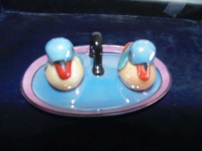 Noritake Duck Salt & Pepper: Small duck salt and pepper on small tray.