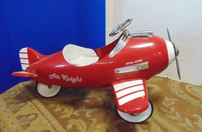 air knight special edition pedal plane