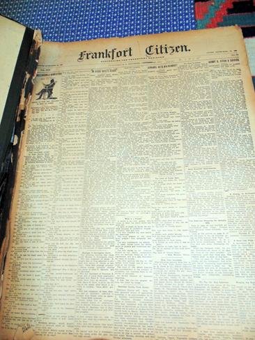 Frankfurt Citizen Newspaper Book 1885 TO 1915: Frankfurt Citizen newspaper book.