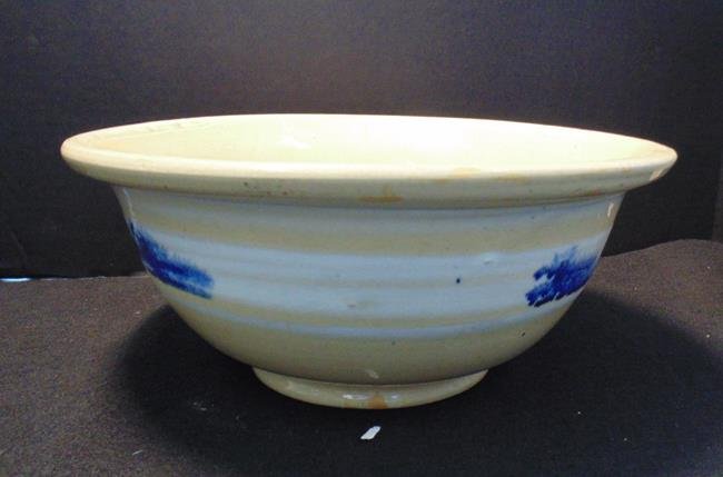 Mocha Yellow Ware Bowl (1 of 3)