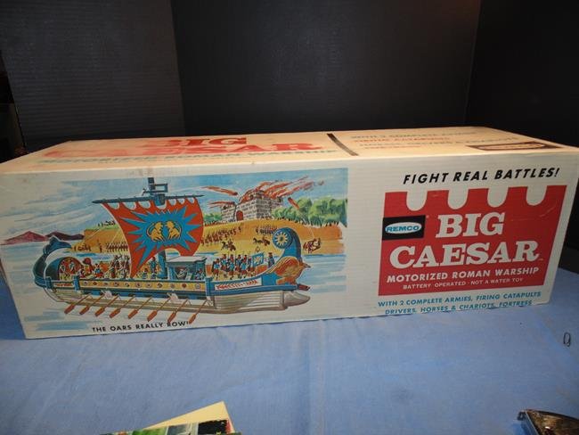 Big Caesar Motorized War Ship by Remco (1 of 3)