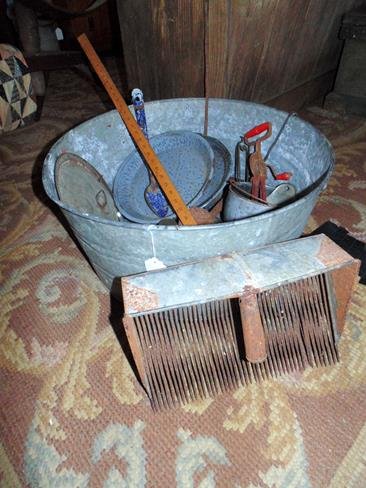 Wash Tub and Agateware (1 of 1)