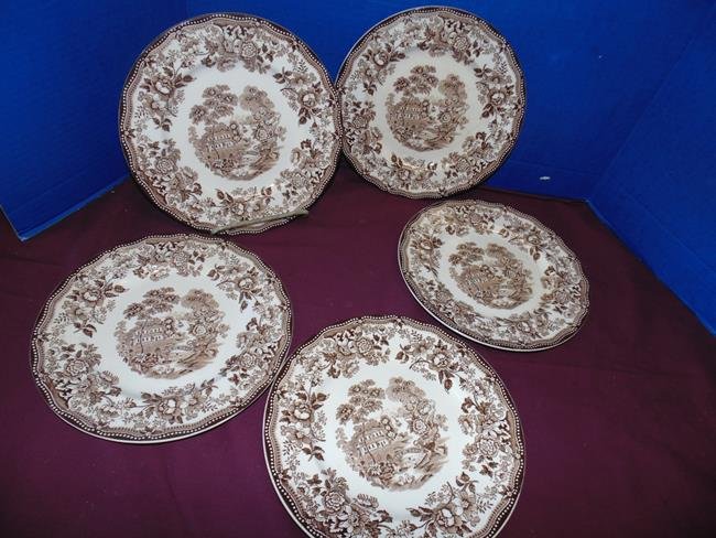 Clarice Cliff: Clarice Cliff Tonquin china plates.