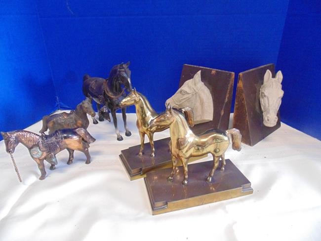 Horse Bookends & Figures (1 of 1)