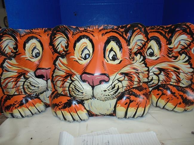 Esso Gas Station Tiger Advertising (1 of 2)