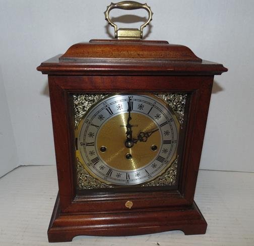Howard Miller Mantle Clock (1 of 2)