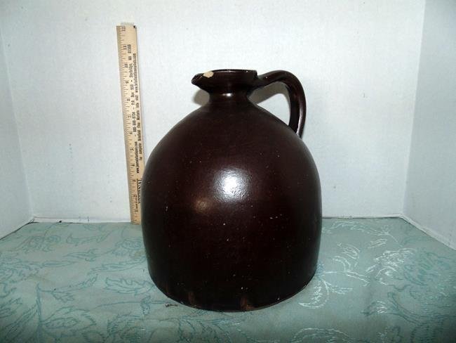Brown Stoneware Jug (1 of 1)