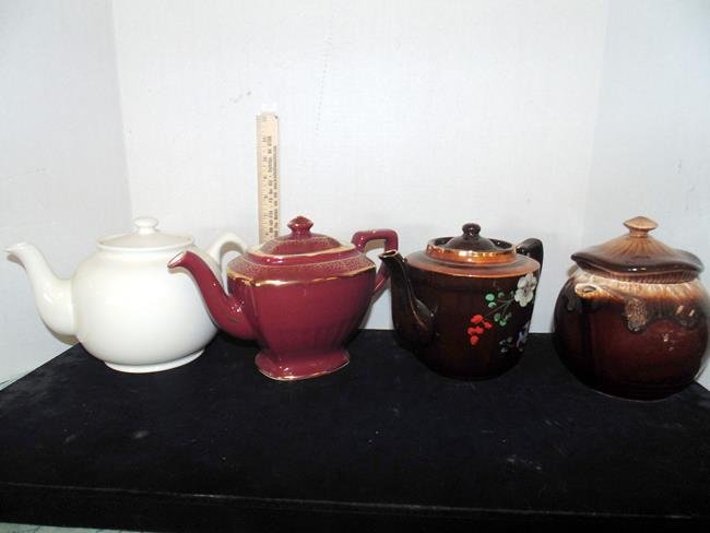 Teapots (1 of 1)