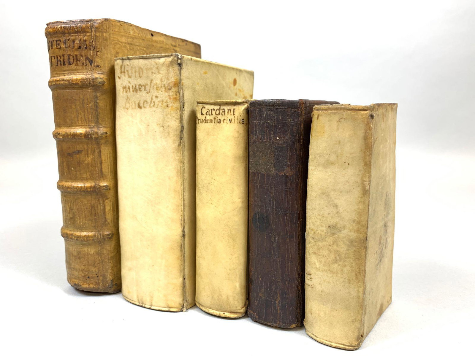 (5) 16th & 17th Century Diminutive Books (1 of 11)