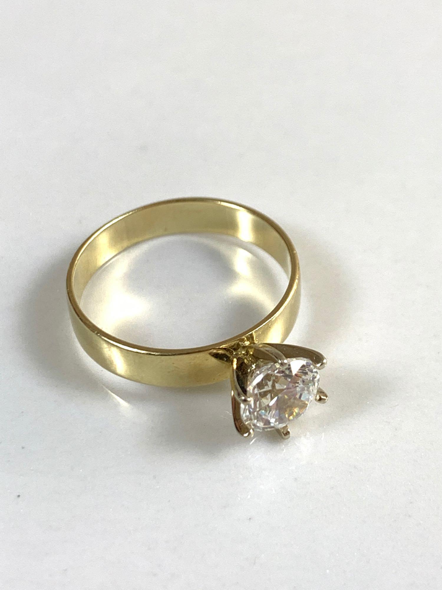 14k Yellow Gold Ring (1 of 2)