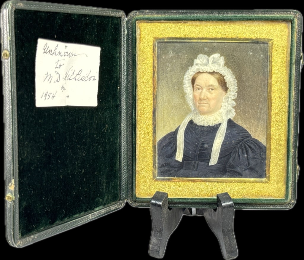 Miniature Portrait of Lady in Bonnet (1 of 5)