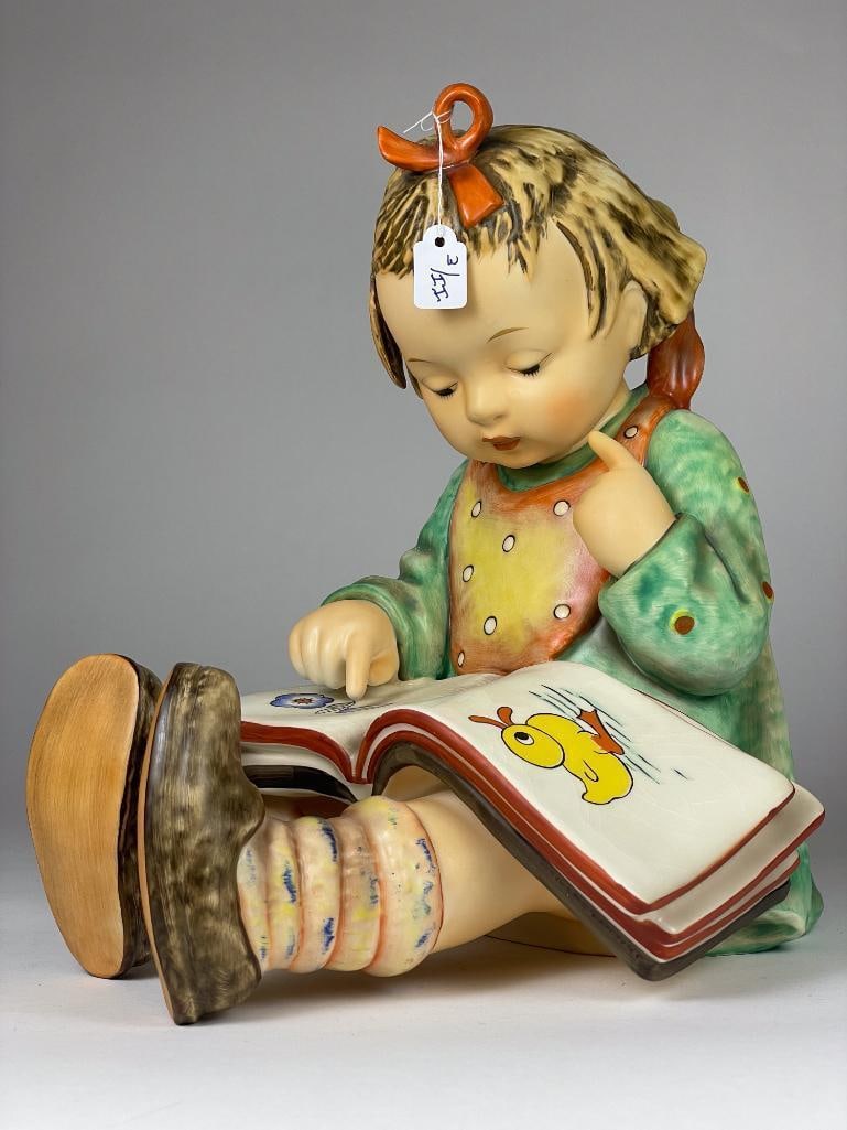 Hummel Figurine: Book Worm? (11") 3 III TMK6, 1984