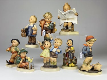 Hummel 8 Piece Figurine Lot