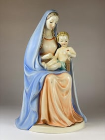 Hummel Madonna Holding Child