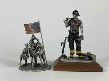2 Piece Hudson Creek Figurine Lot