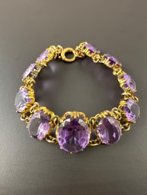 Gold Bracelet with Amethysts Stones