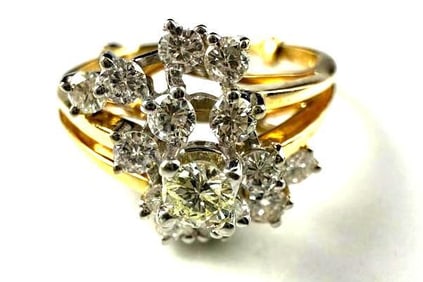 14k Yellow Gold Ring with Small Diamonds