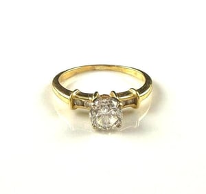 14k Yellow Gold Diamond Ring
